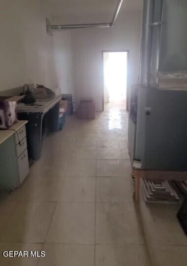 3433 Dialrock Ln, El Paso, TX 79935 - view of storage room
