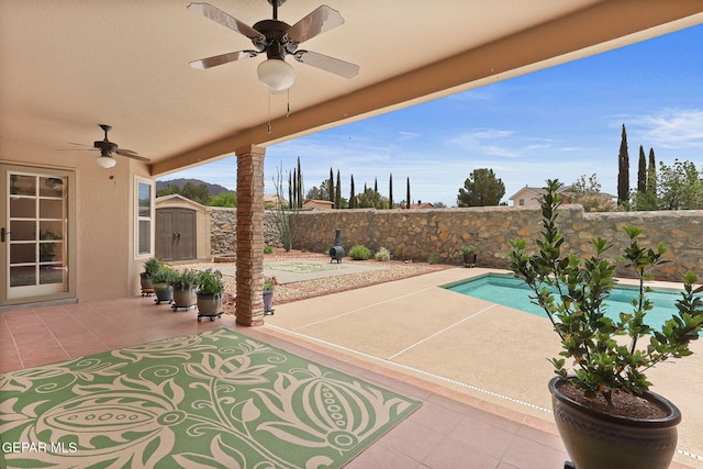 7008 Desert Canyon Dr, El Paso, TX 79912 - view of patio featuring ceiling fan and a fenced backyard