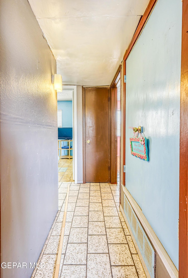 8520 Paddlefoot Ln, El Paso, TX 79907 - view of hallway