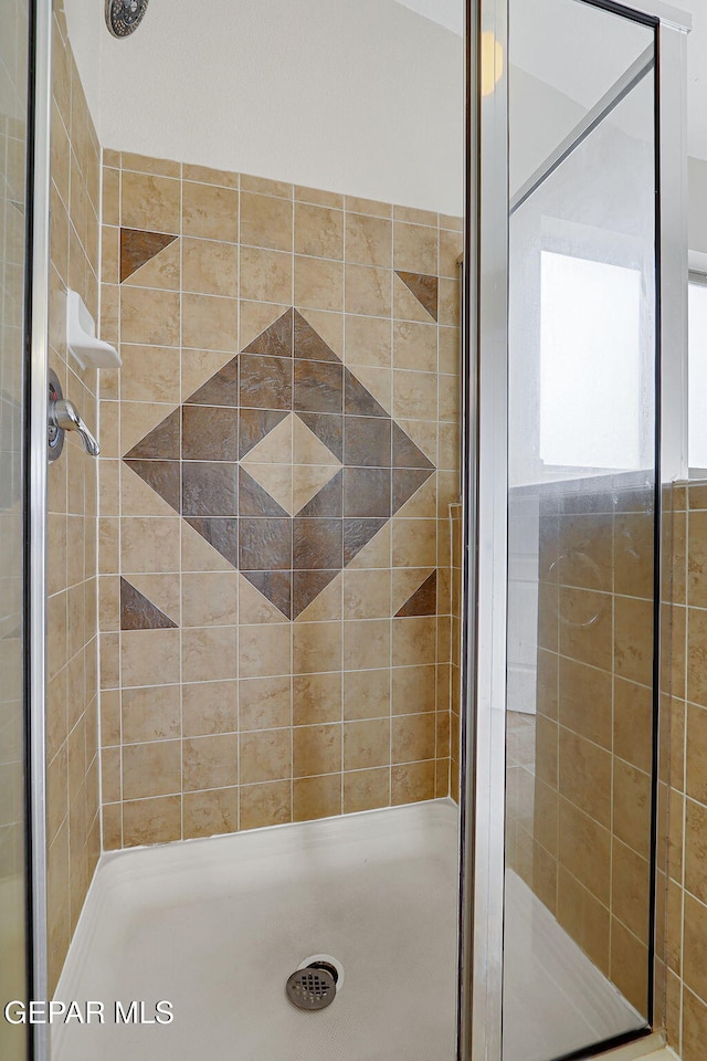 3136 Hawk Point Pl, El Paso, TX 79938 - bathroom featuring a stall shower