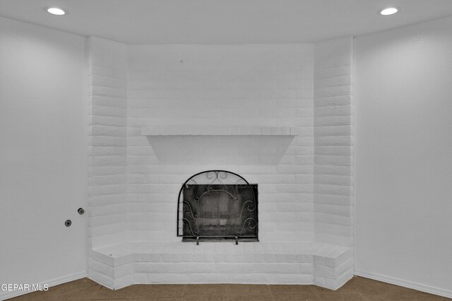 589 Gallagher St, El Paso, TX 79915 - detailed view of a fireplace, recessed lighting, and baseboards