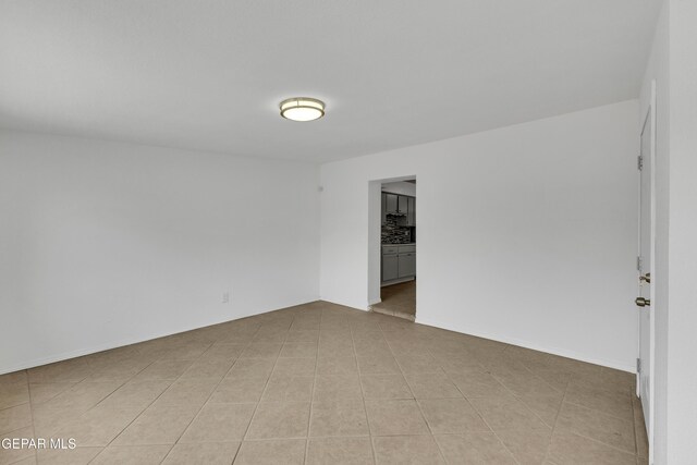 589 Gallagher St, El Paso, TX 79915 - unfurnished room featuring tile patterned floors