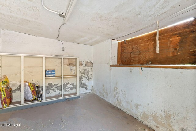 view of unfinished basement