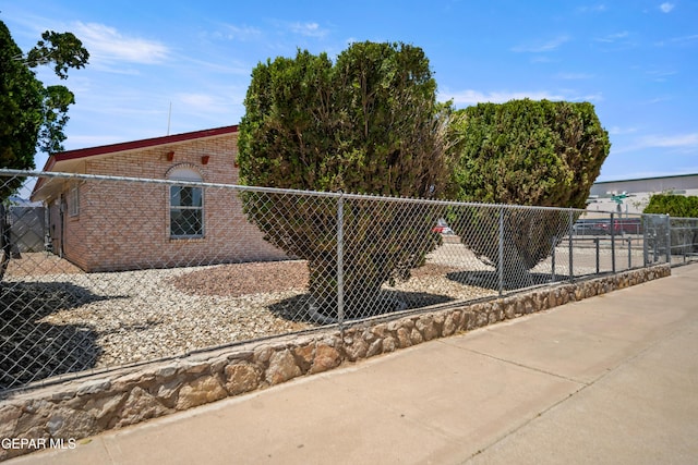 9921 Minuteman St, El Paso, TX 79924 - photo 5