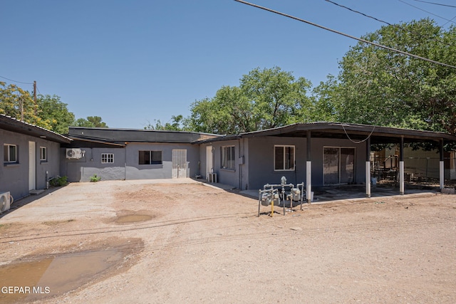 318 Austin St, Fabens, TX 79838 - view of front of house with a patio and stucco siding