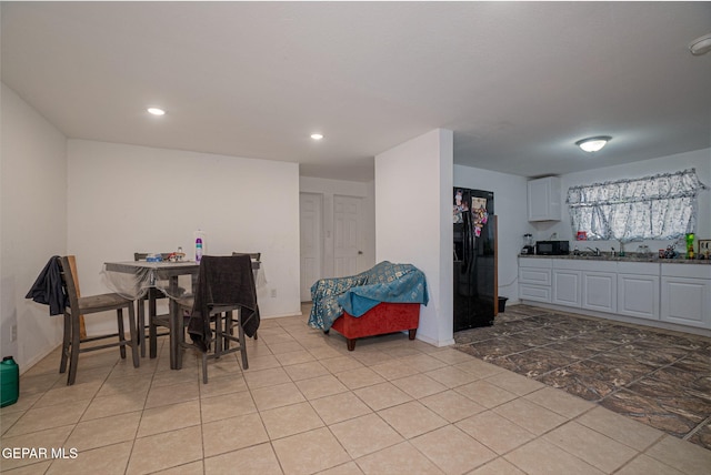 318 Austin St, Fabens, TX 79838 - dining space with recessed lighting