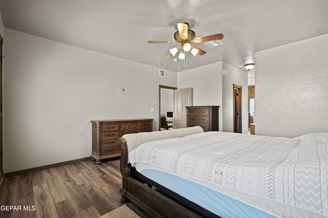 3089 Snowy Point Dr, El Paso, TX 79938 - bedroom with wood finished floors, baseboards, and ceiling fan