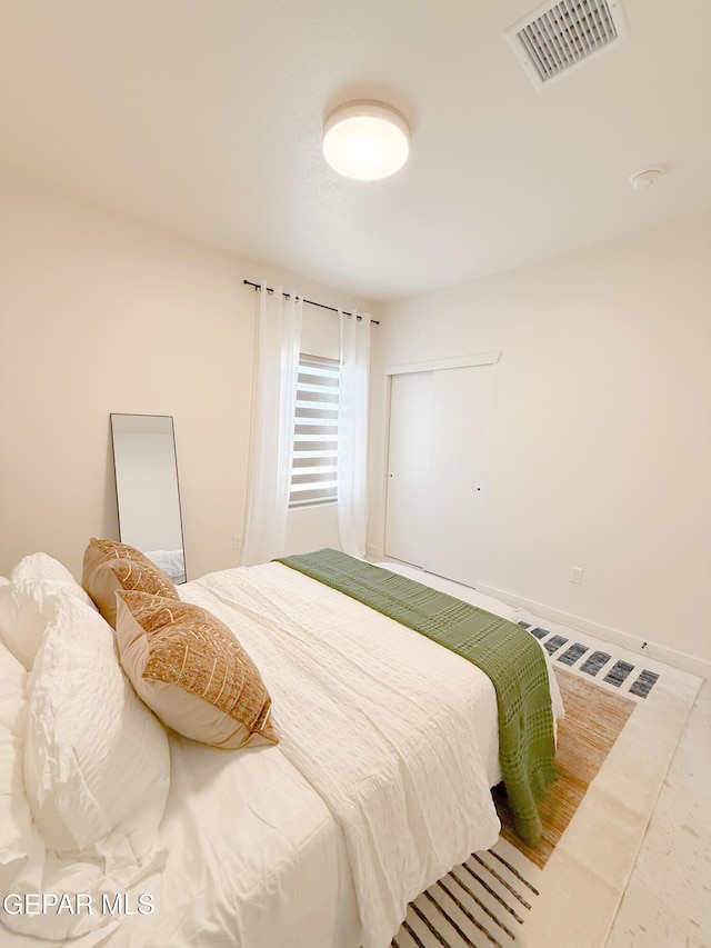 15101 Steer Dr, El Paso, TX 79938 - bedroom with baseboards