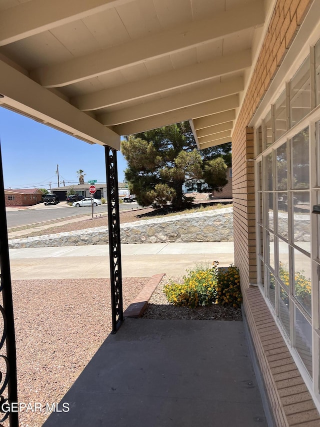 6044 Cabrillo Dr, El Paso, TX 79912 - view of patio