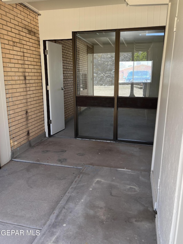 6044 Cabrillo Dr, El Paso, TX 79912 - interior space