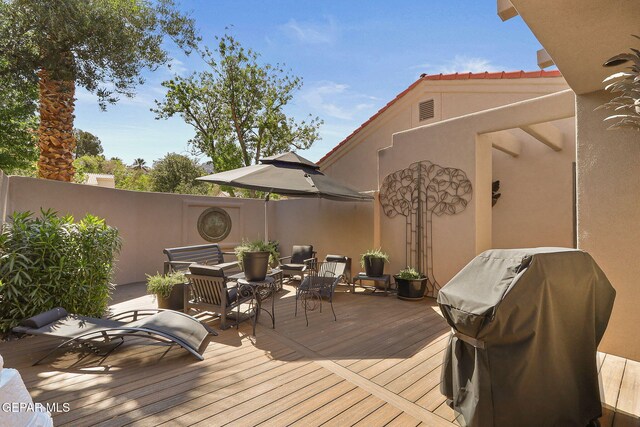 1114 Los Jardines Cir, El Paso, TX 79912 - deck with grilling area