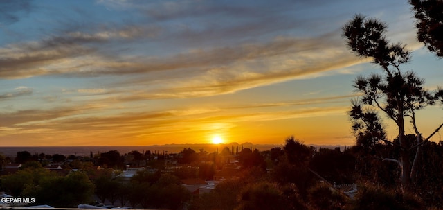 1114 Los Jardines Cir, El Paso, TX 79912 - view of nature at dusk