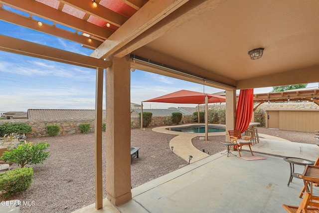 737 Colonial Blf, El Paso, TX 79928 - view of patio / terrace featuring a pergola and a fenced backyard