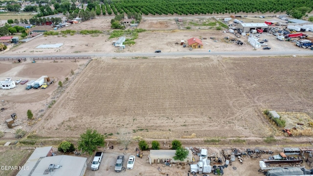 483 Gina Dr, Fabens, TX 79838