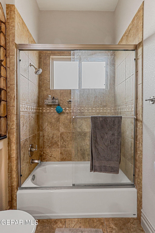 6664 Tuscany Ridge Dr, El Paso, TX 79912 - full bathroom featuring enclosed tub / shower combo and toilet