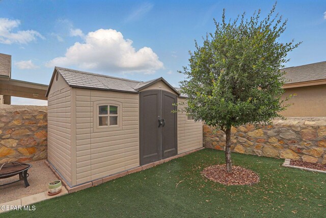 5801 Laurensito St, Santa Teresa, NM 88008 - photo 32