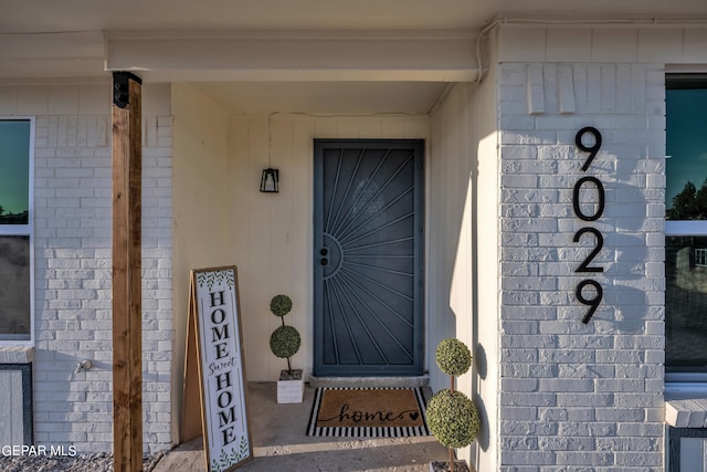 9029 Geranium Dr, El Paso, TX 79907 - entrance to property featuring brick siding