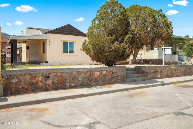 2805 Grant Ave, El Paso, TX 79930 - view of front of property with stucco siding