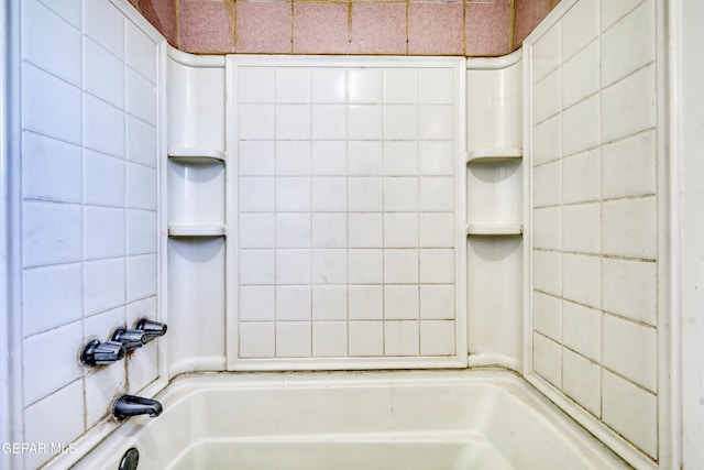 159 Silvas Way, El Paso, TX 79907 - full bath with bathing tub / shower combination