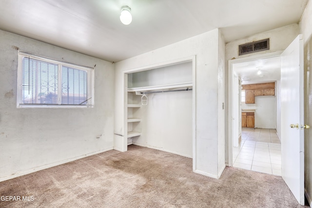 159 Silvas Way, El Paso, TX 79907 - unfurnished bedroom featuring carpet and a closet