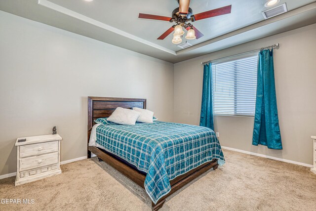 13729 Blackburn Ave, El Paso, TX 79928 - bedroom featuring a raised ceiling, carpet flooring, baseboards, and recessed lighting