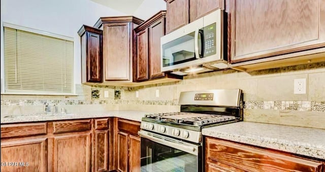 13837 Paseo Central Ave, Horizon City, TX 79928 - photo 9