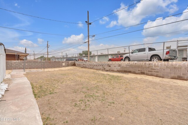8715 Lawson St, El Paso, TX 79904 - view of fenced backyard