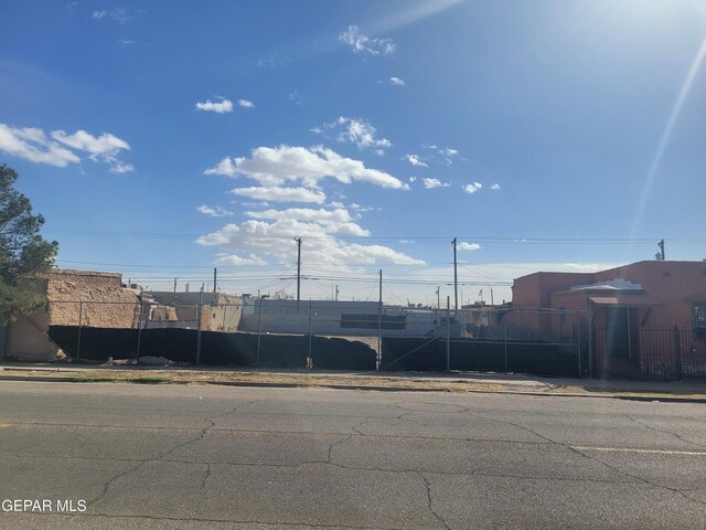 2122 Bassett Ave, El Paso, TX 79901 - photo 8