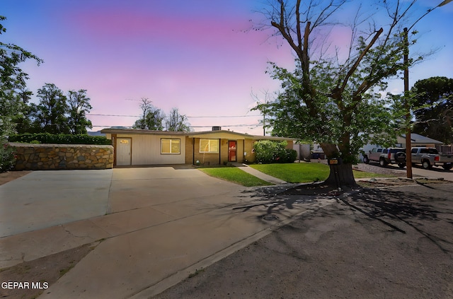 4540 Swan Dr, El Paso, TX 79922 - single story home featuring concrete driveway and a yard
