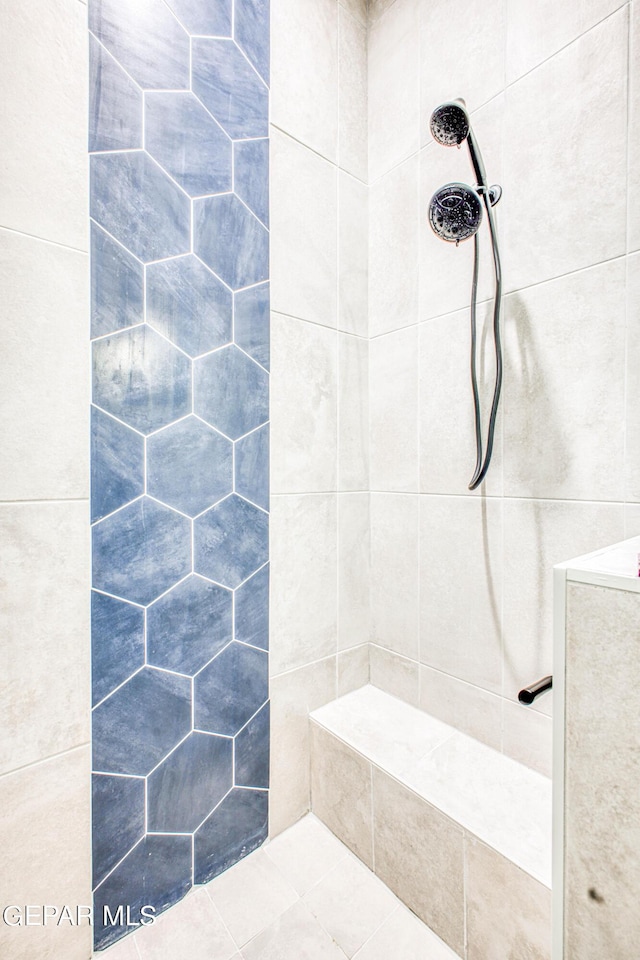309 Blue Vly, El Paso, TX 79928 - full bath featuring a tile shower