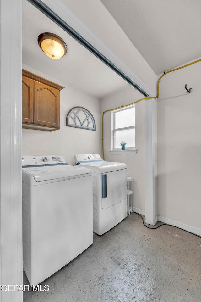 3208 Cascade Point Dr, El Paso, TX 79938 - laundry room featuring independent washer and dryer, cabinet space, and baseboards