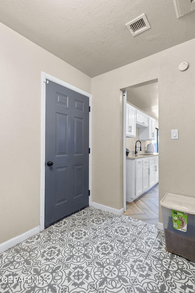 814 Galloway Dr, El Paso, TX 79902 - photo 29