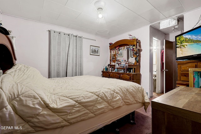 564 Chula Vista St, El Paso, TX 79915 - bedroom with carpet