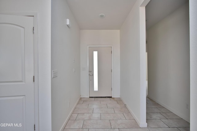 15341 Idea Ln, El Paso, TX 79938 - foyer entrance featuring light tile patterned floors and baseboards