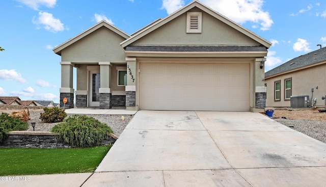 13637 Glen Vista Ln, Horizon City, TX 79928 - photo 1