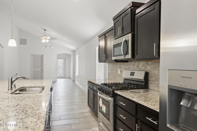 13637 Glen Vista Ln, Horizon City, TX 79928 - photo 16