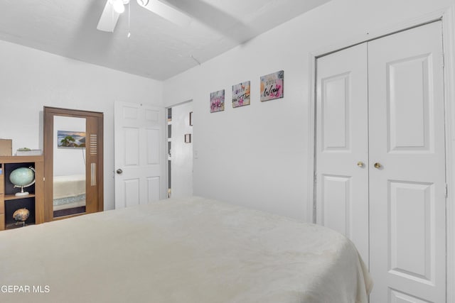 720 Johnson St, Fabens, TX 79838 - bedroom with ceiling fan and a closet