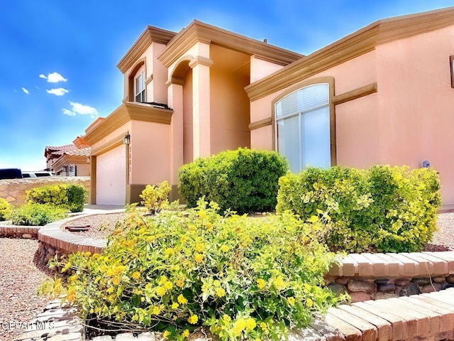3081 Tierra Humeda Dr, El Paso, TX 79938 - view of side of property featuring stucco siding
