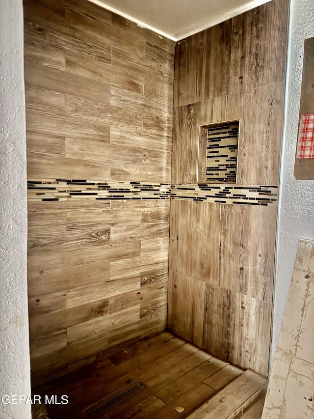 4500 Frankfort Ave, El Paso, TX 79903 - view of bathroom