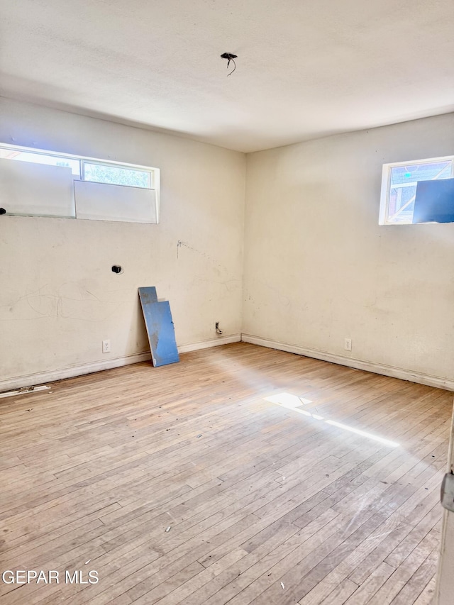 4500 Frankfort Ave, El Paso, TX 79903 - empty room featuring hardwood / wood-style flooring and baseboards