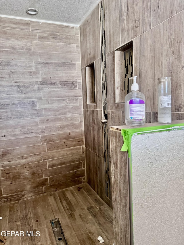 4500 Frankfort Ave, El Paso, TX 79903 - detailed view of a textured ceiling