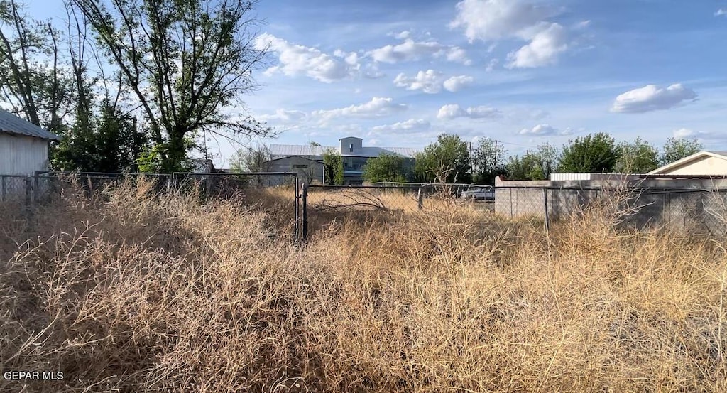 112B Mercantil Ave, Anthony, NM 88021