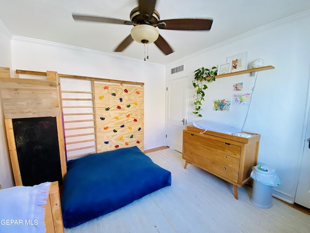910 Mesita Dr, El Paso, TX 79902 - bedroom with crown molding and a ceiling fan