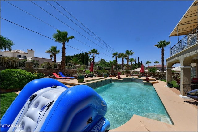 1337 Emerald Gate Ln, El Paso, TX 79936 - view of pool with a patio area
