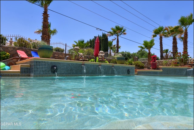 1337 Emerald Gate Ln, El Paso, TX 79936 - view of pool