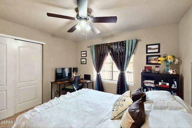 12009 Copper Point Pl, El Paso, TX 79934 - bedroom with a closet, ceiling fan, and a desk
