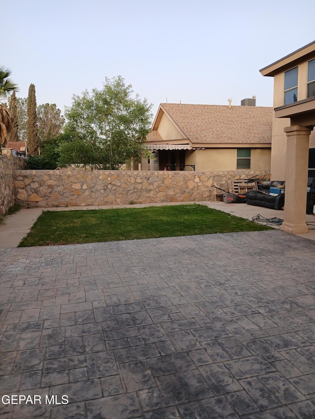 405 Santorini Ct, Socorro, TX 79927 - view of yard with a patio
