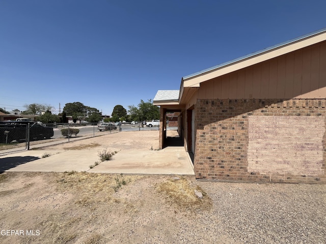 9145 Plymouth Dr, El Paso, TX 79907 - view of yard