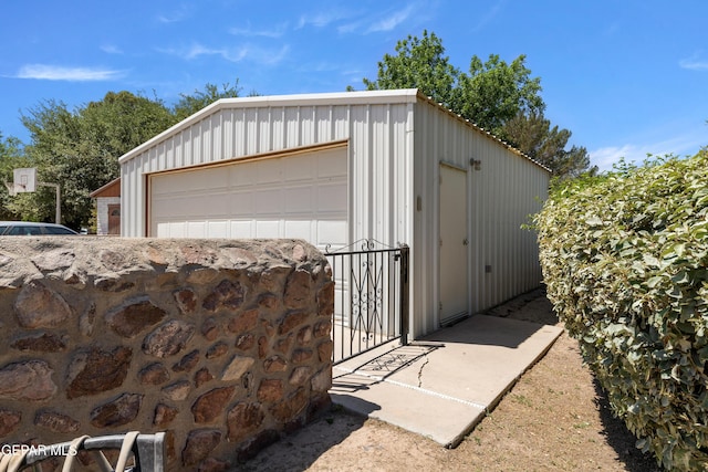 5445 Connors Ln, El Paso, TX 79932 - view of detached garage