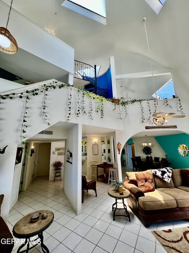 16899 Old Butterfield Trl, El Paso, TX 79938 - common area featuring a towering ceiling